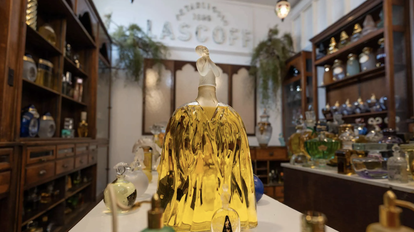 Fragrance Packaging on a Grand Scale