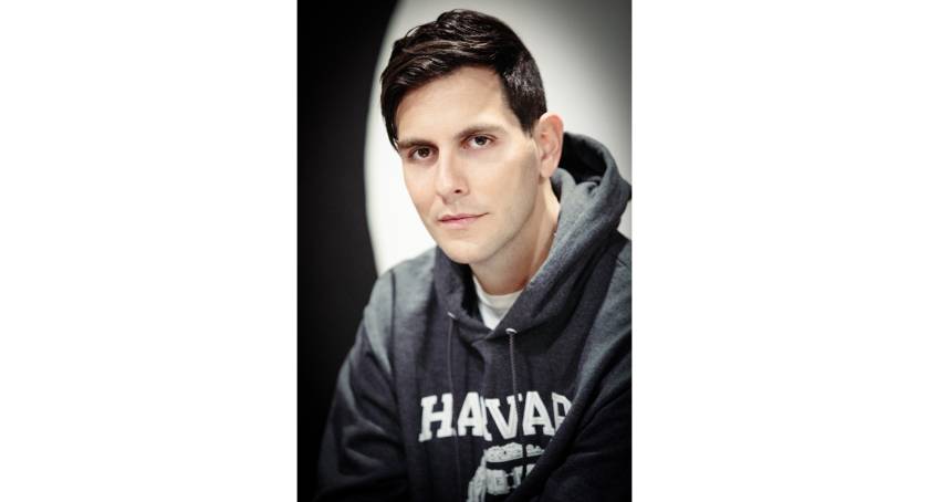 Rocker Gabe Saporta Strikes a Chord with Skincare Consumers