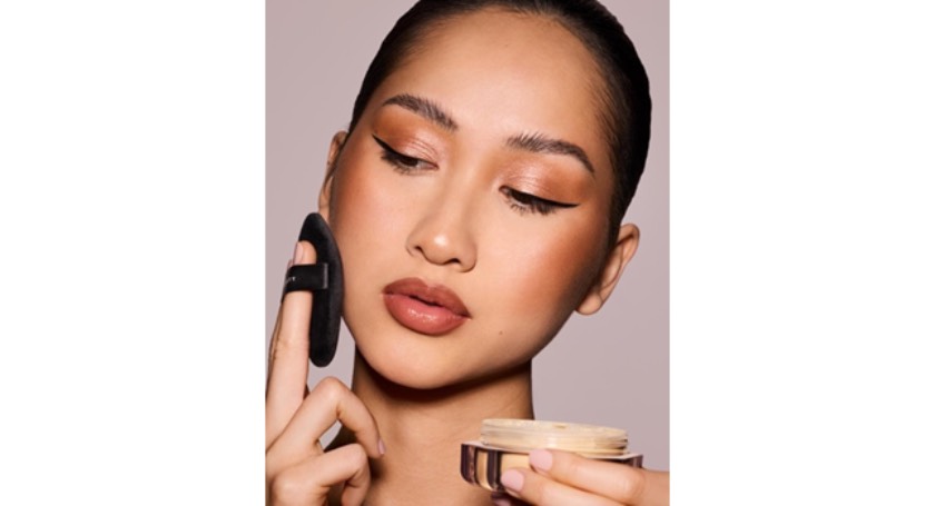 Fenty Releases Blurring Setting Powder